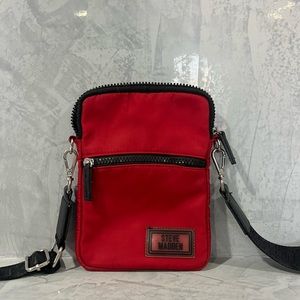 STEVE MADDEN CROSSBODY BAG